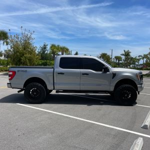 FORD F-150 LARIAT - 10