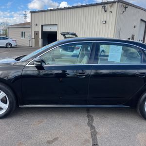 VOLKSWAGEN PASSAT TDI SE - 4