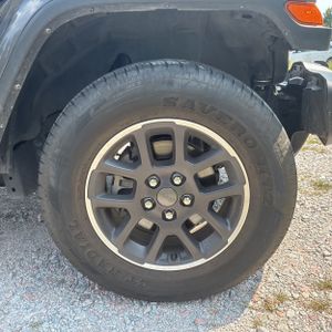 2023 JEEP GLADIATOR OVERLAND — миниатюра 19