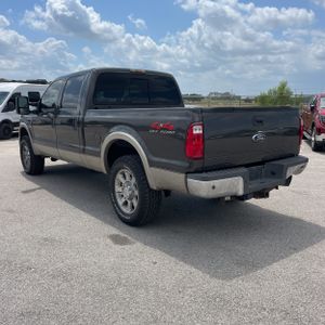 FORD F-250 SUPER DUTY LARIAT - 5