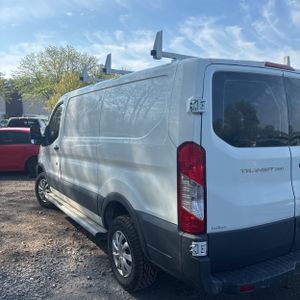 FORD TRANSIT 250 - 5