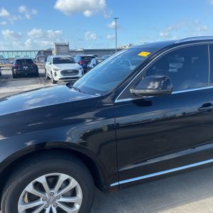 AUDI Q5 2.0T PREMIUM - 2