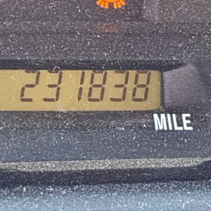 2001 Toyota AVALON XLS thumbnail 38