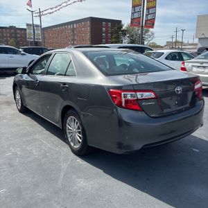 TOYOTA CAMRY - 5