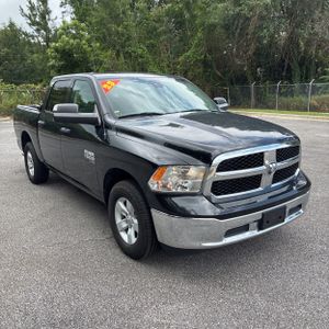 2023 RAM 1500 CLASSIC SLT — фото 10