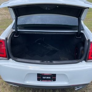 2016 Chrysler 300 S 缩略图 43