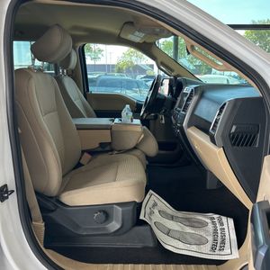 صورة مصغرة 30 لـ 2020 FORD F-150 XLT