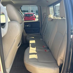 صورة مصغرة 34 لـ 2015 RAM 1500 LARAMIE
