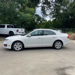 FORD FUSION SE - 3