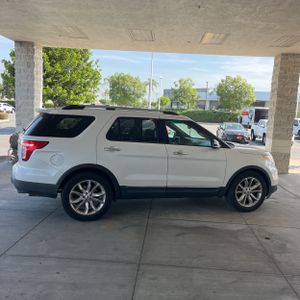 FORD EXPLORER LIMITED - 10
