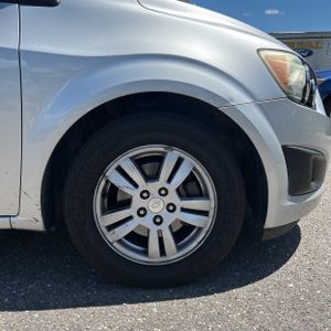 2014 Chevrolet SONIC LT AUTO — миниатюра 20