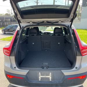 2023 Volvo XC40 CORE — миниатюра 42