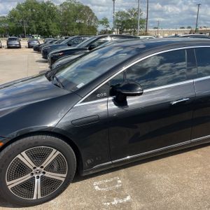 MERCEDES-BENZ EQS - 2