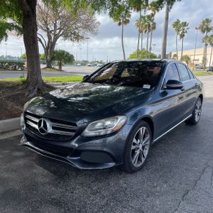 Mercedes-Benz C 300 4MATIC - 1