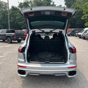 2016 Porsche CAYENNE GTS 缩略图 44