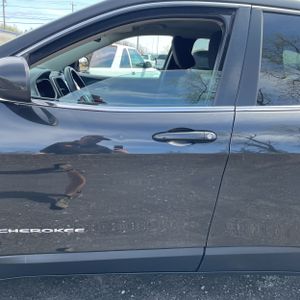 JEEP CHEROKEE LATITUDE - 3