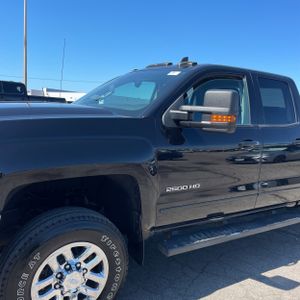 2015 Chevrolet SILVERADO 2500HD LT — фото 2