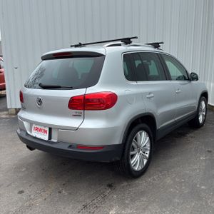 VOLKSWAGEN TIGUAN 2.0T SE 4MOTION - 6