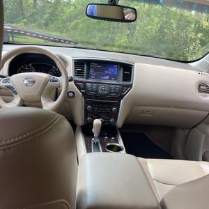 2015 Nissan PATHFINDER PLATINUM 缩略图 35