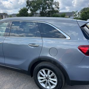 صورة 6 لـ 2019 KIA SORENTO LX