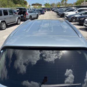 MERCEDES-BENZ GLC - 10