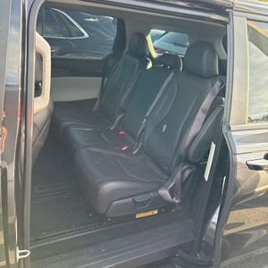 2024 KIA CARNIVAL LX — миниатюра 31