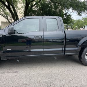 FORD F-150 XL - 4