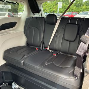 2022 Chrysler PACIFICA TOURING L — миниатюра 35