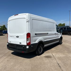 FORD TRANSIT 150 - 8