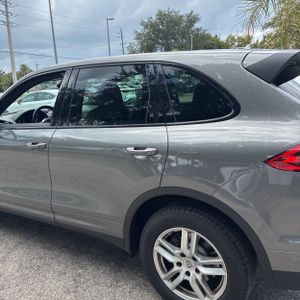 2016 Porsche CAYENNE BASE — фото 6