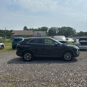 2022 Mitsubishi ECLIPSE CROSS ES photo 10