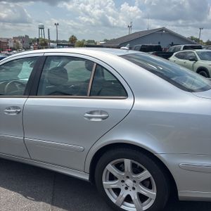 صورة 6 لـ 2008 Mercedes-BENZ E-CLASS