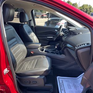 صورة مصغرة 33 لـ 2017 FORD ESCAPE TITANIUM