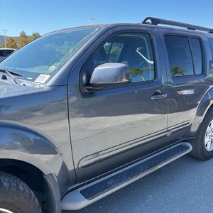 2012 Nissan PATHFINDER SV 照片 57