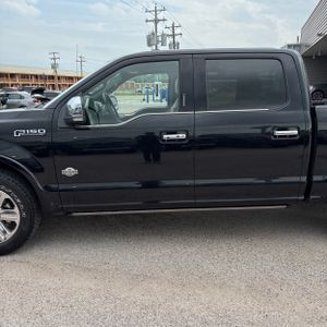 FORD F-150 KING RANCH - 4