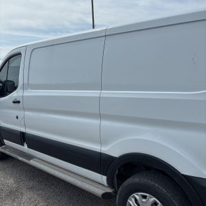 FORD TRANSIT 250 - 6