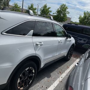 2025 KIA SORENTO S — миниатюра 11