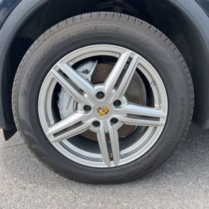 2016 Porsche CAYENNE S 缩略图 17