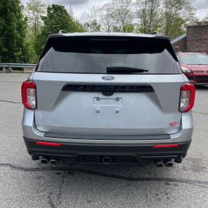 FORD EXPLORER ST - 7