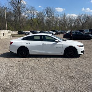 CHEVROLET MALIBU 1LT - 10