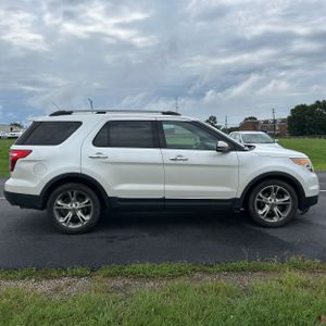 FORD EXPLORER LIMITED - 10