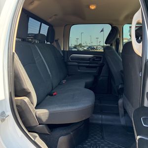صورة مصغرة 32 لـ 2020 RAM 3500 TRADESMAN