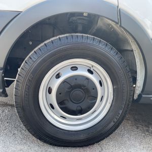 FORD TRANSIT 350 - 9