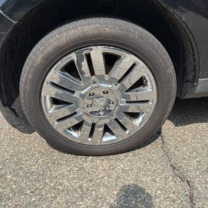 2010 FORD EDGE LIMITED — миниатюра 17