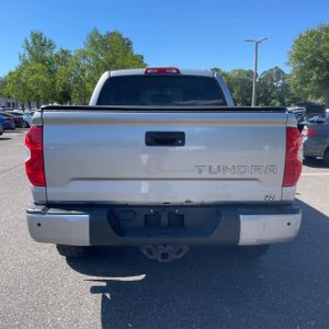 TOYOTA TUNDRA - 6
