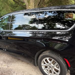 صورة 6 لـ 2025 Chrysler PACIFICA SELECT