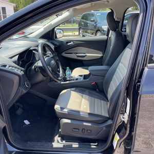 صورة مصغرة 32 لـ 2019 FORD ESCAPE SEL