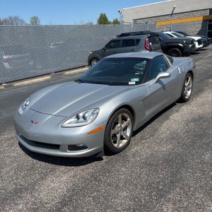 CHEVROLET CORVETTE BASE - 1