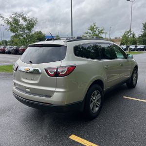 2017 Chevrolet TRAVERSE LT 照片 8