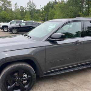 2024 JEEP GRAND CHEROKEE LIMITED 照片 2